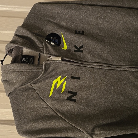 NIKE BOYS GRAY ZIPPERED HOODIE SIZE SMALL - Picture 4 of 14
